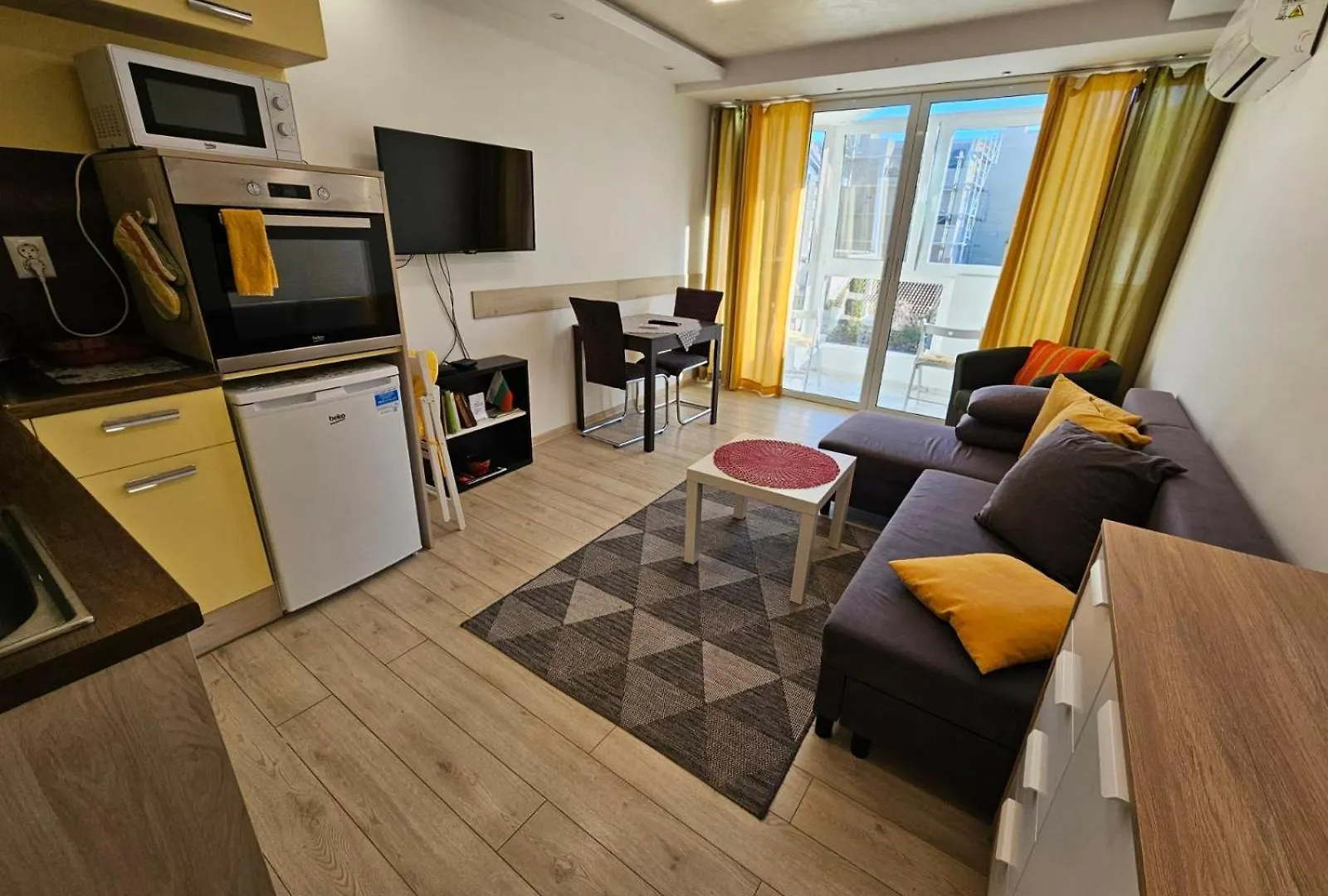Apartmán Данделион Burgas City